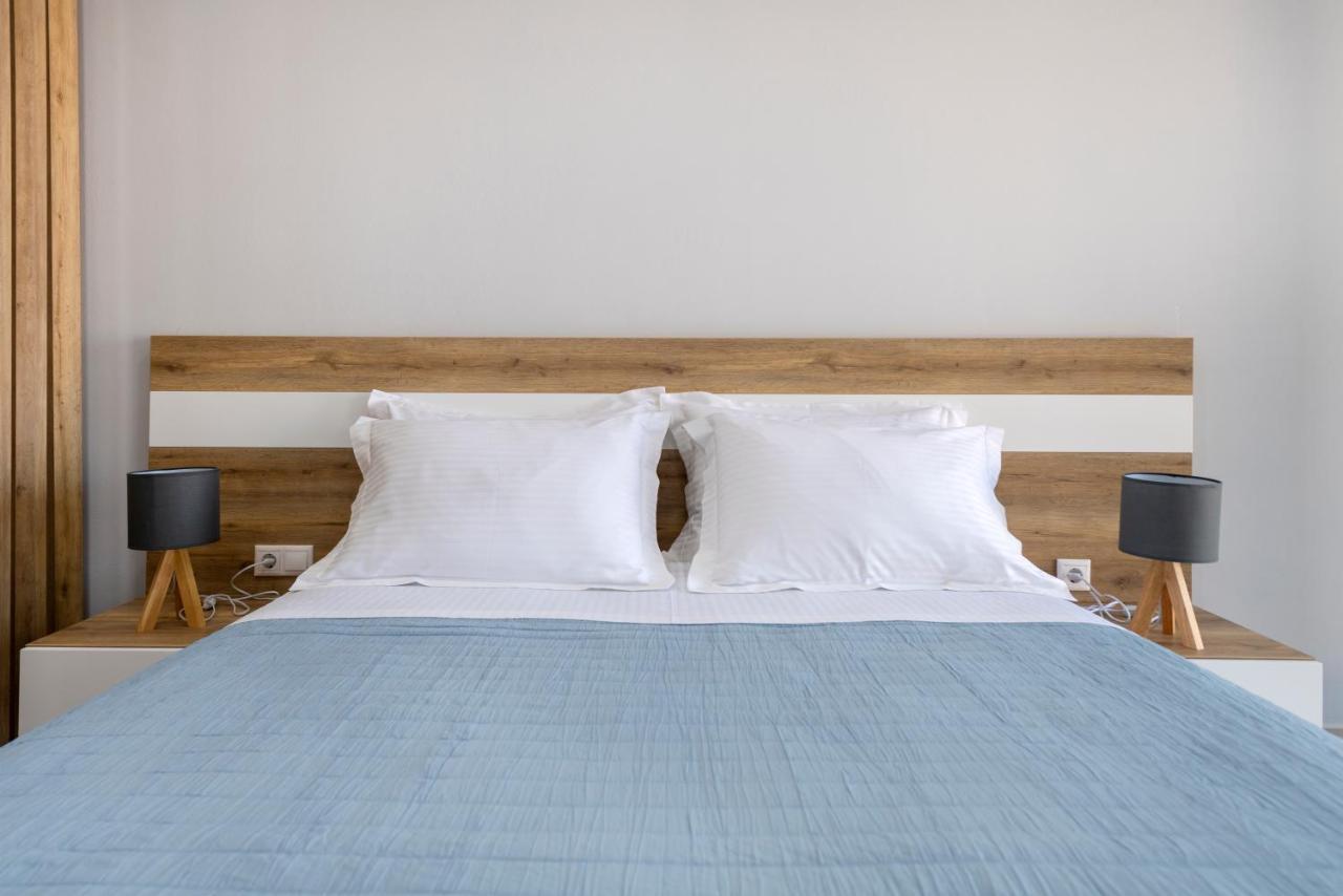 Peters Place - Paros Resort Parasporos Bagian luar foto