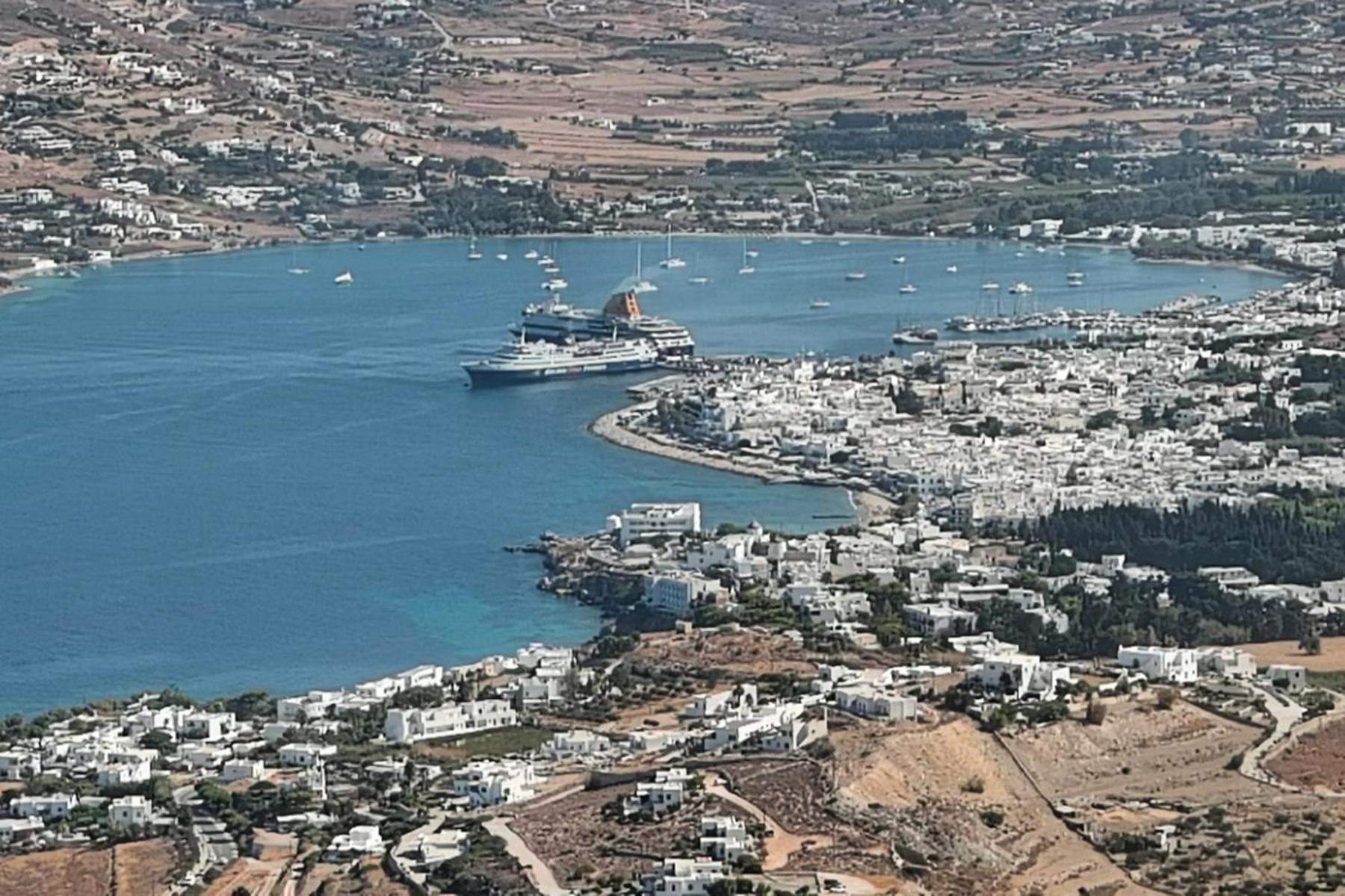 Peters Place - Paros Resort Parasporos Bagian luar foto